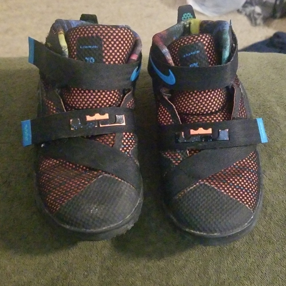 Lebron shoes